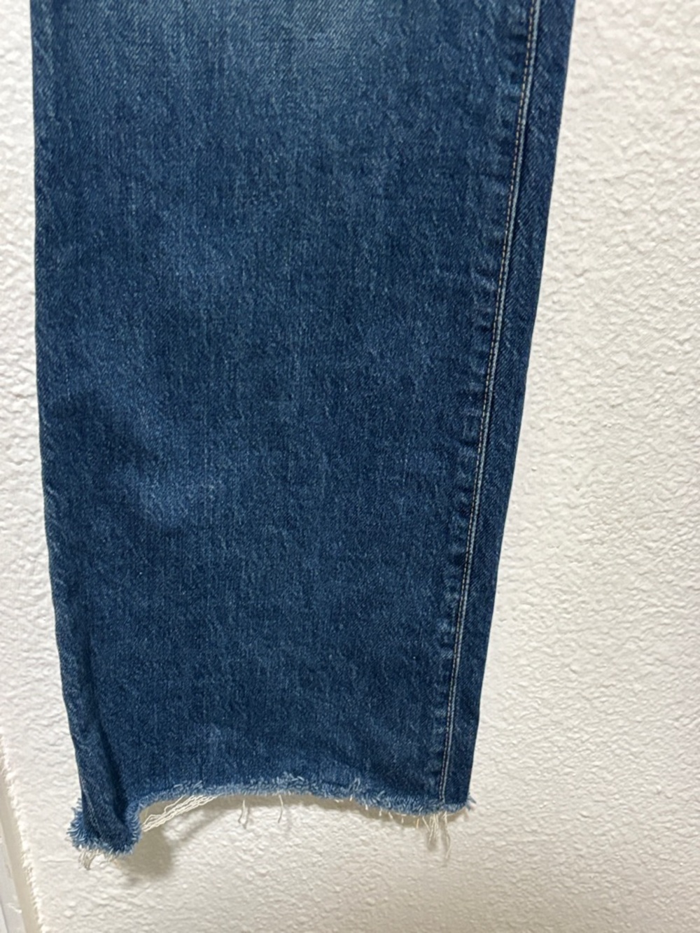 L’AGENCE Ruth high rise jeans women’s size 30 frayed raw hem with stretch comfy - Picture 6 of 11